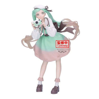 Hatsune Miku -Holiday Memories- Camera