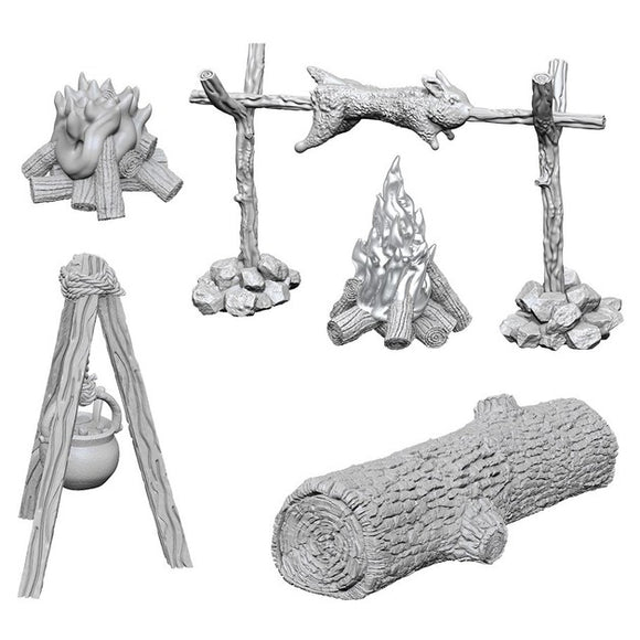 Wizkids Figure: Camp Fire & Sitting Log
